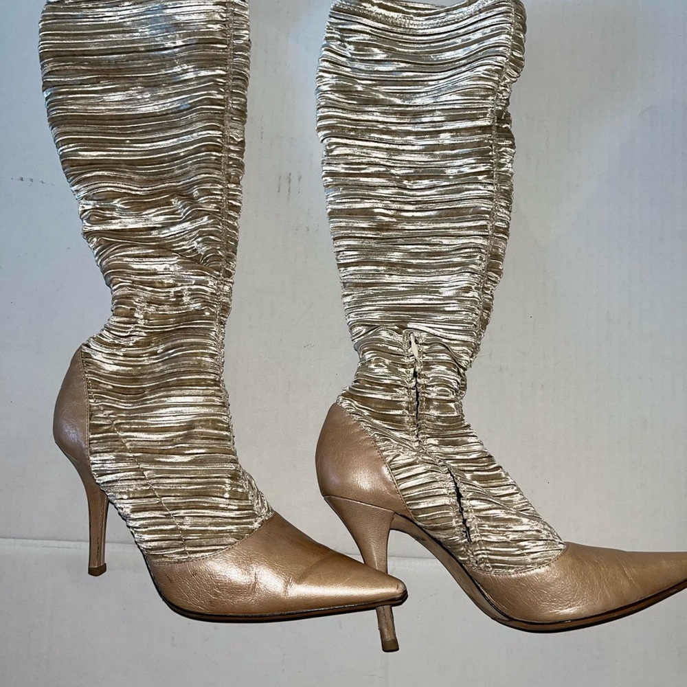 Hype Boots - Picture 4 of 6